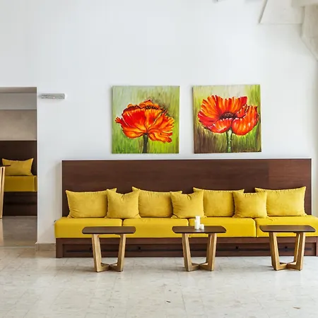 호텔 Festa Via Pontica 4*