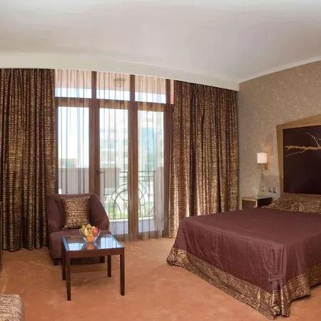 Festa Via Pontica Hotel 4*