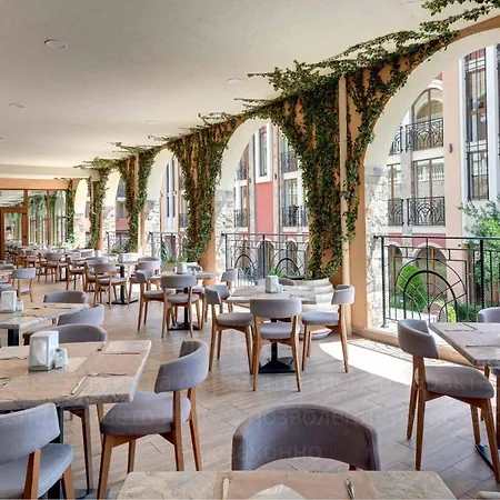 Festa Via Pontica Szálloda